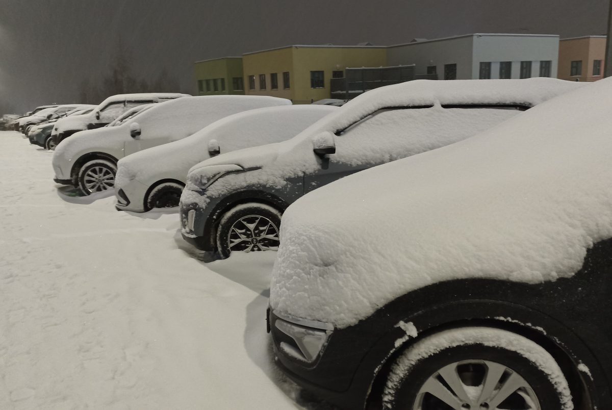Автоэксперты объяснили, какие поломки грозят автомобилю зимой и как их избежать